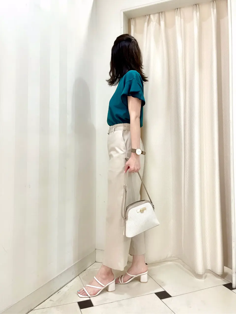 ANY SIS 金井 コーディネート画像