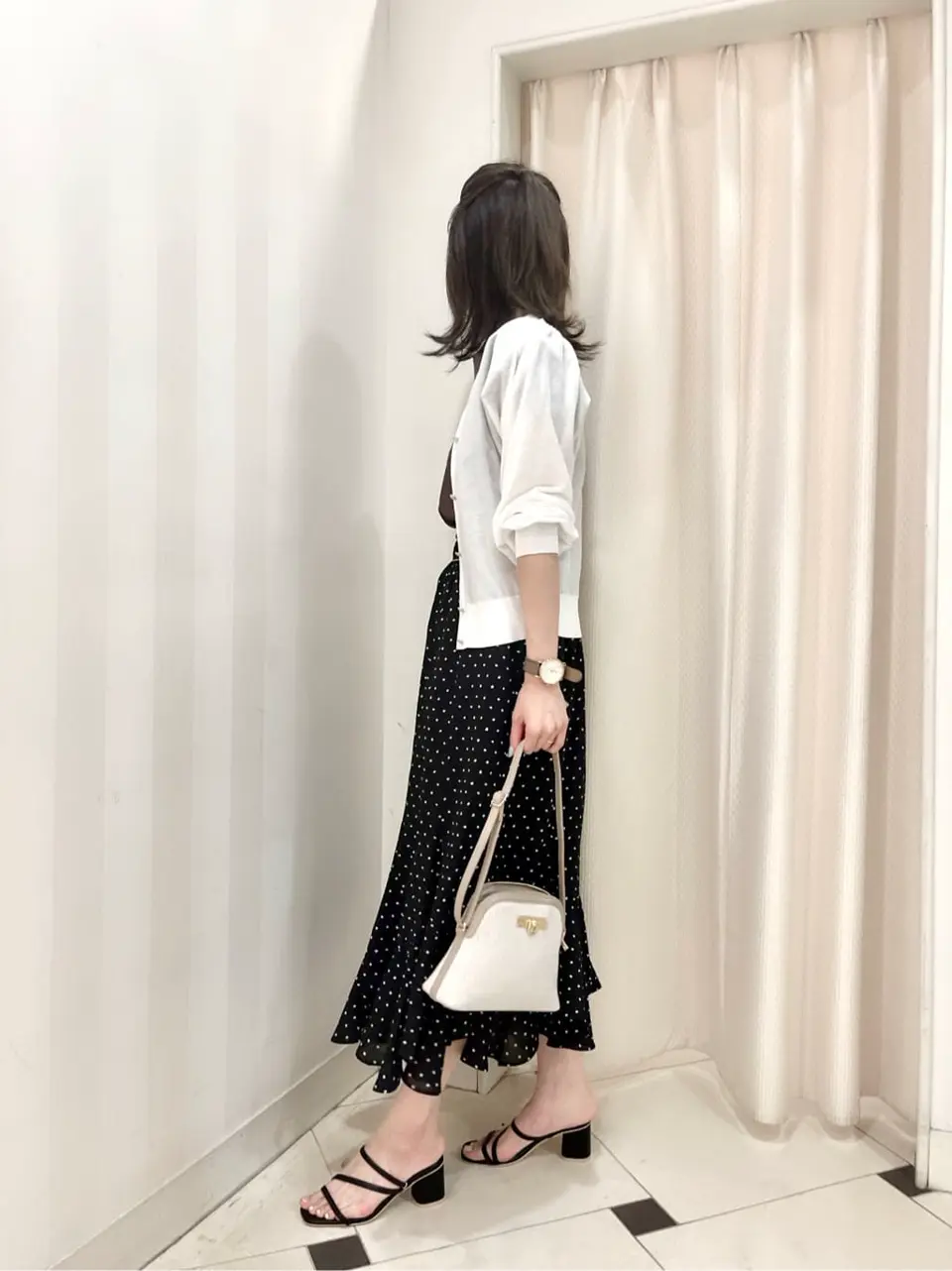 ANY SIS 金井 コーディネート画像