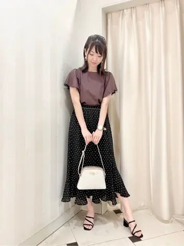 ANY SIS 金井 コーディネート画像