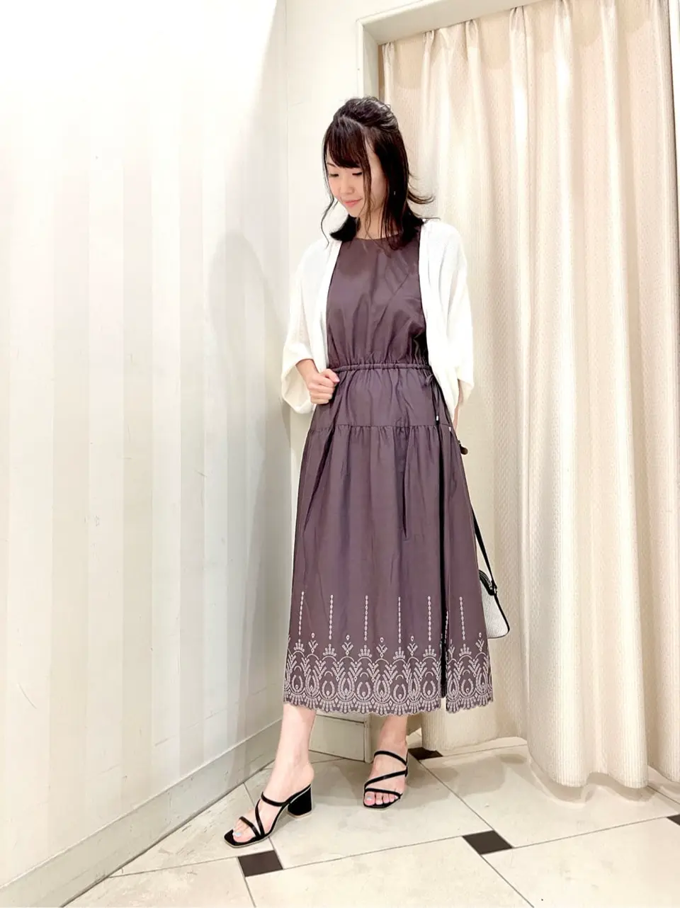  金井 コーディネート画像