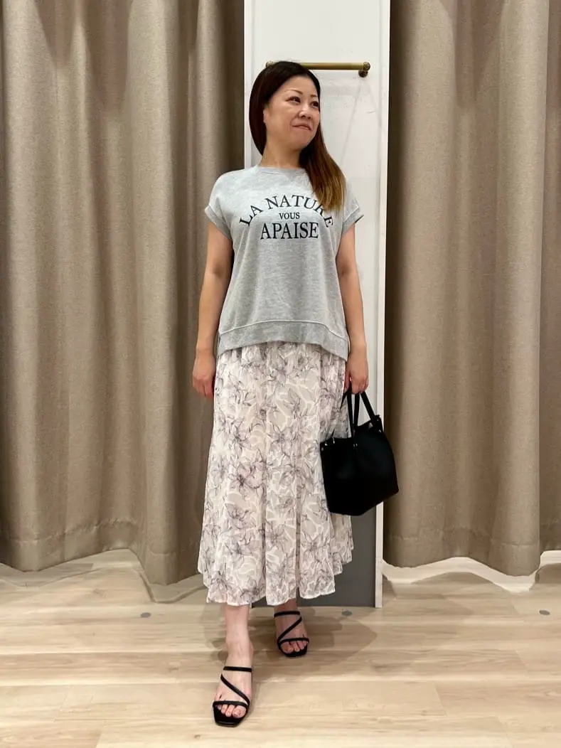 ANY SIS 瀬野 コーディネート画像