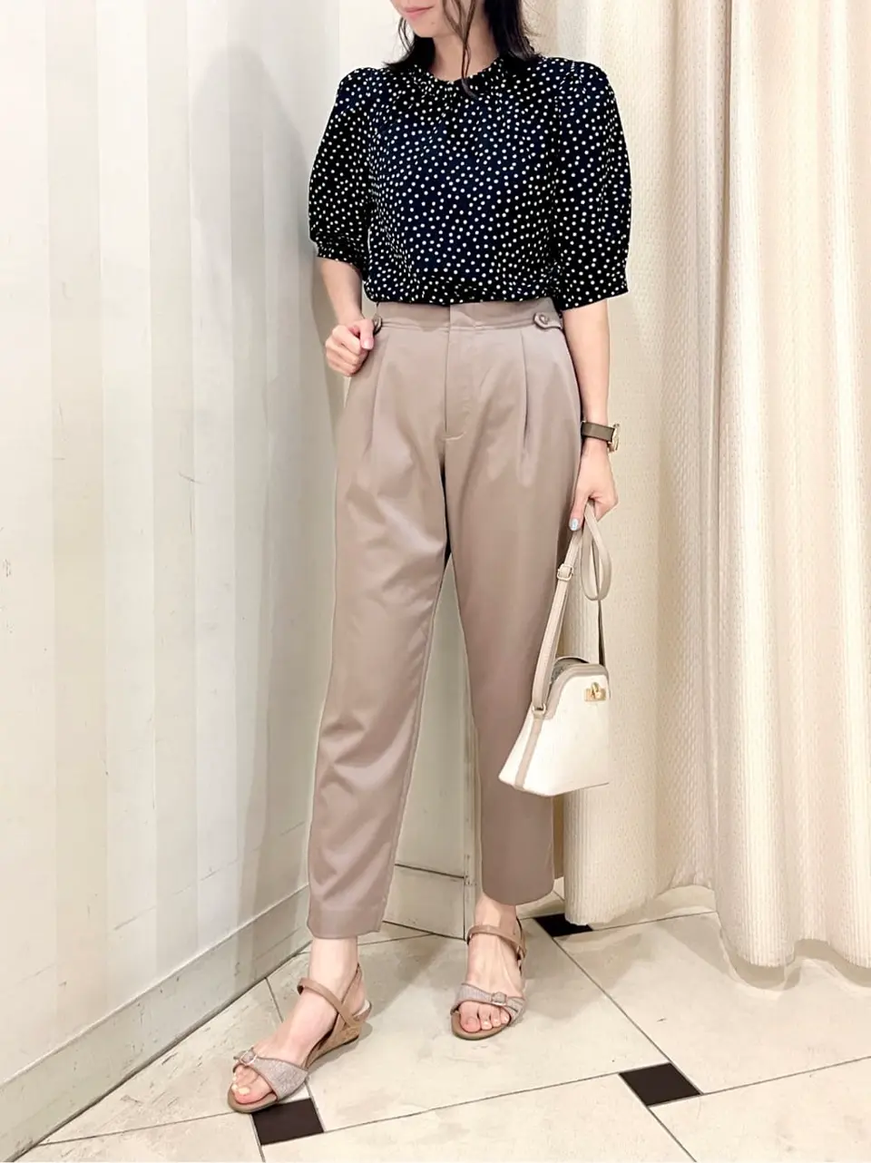 ANY SIS 金井 コーディネート画像