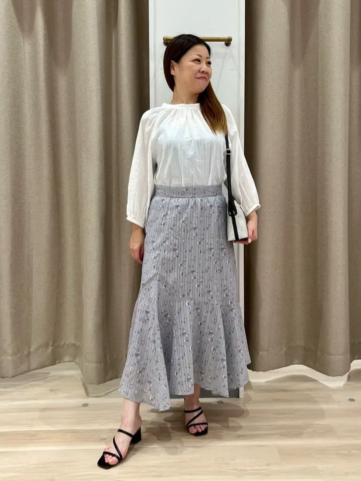 ANY SIS 瀬野 コーディネート画像