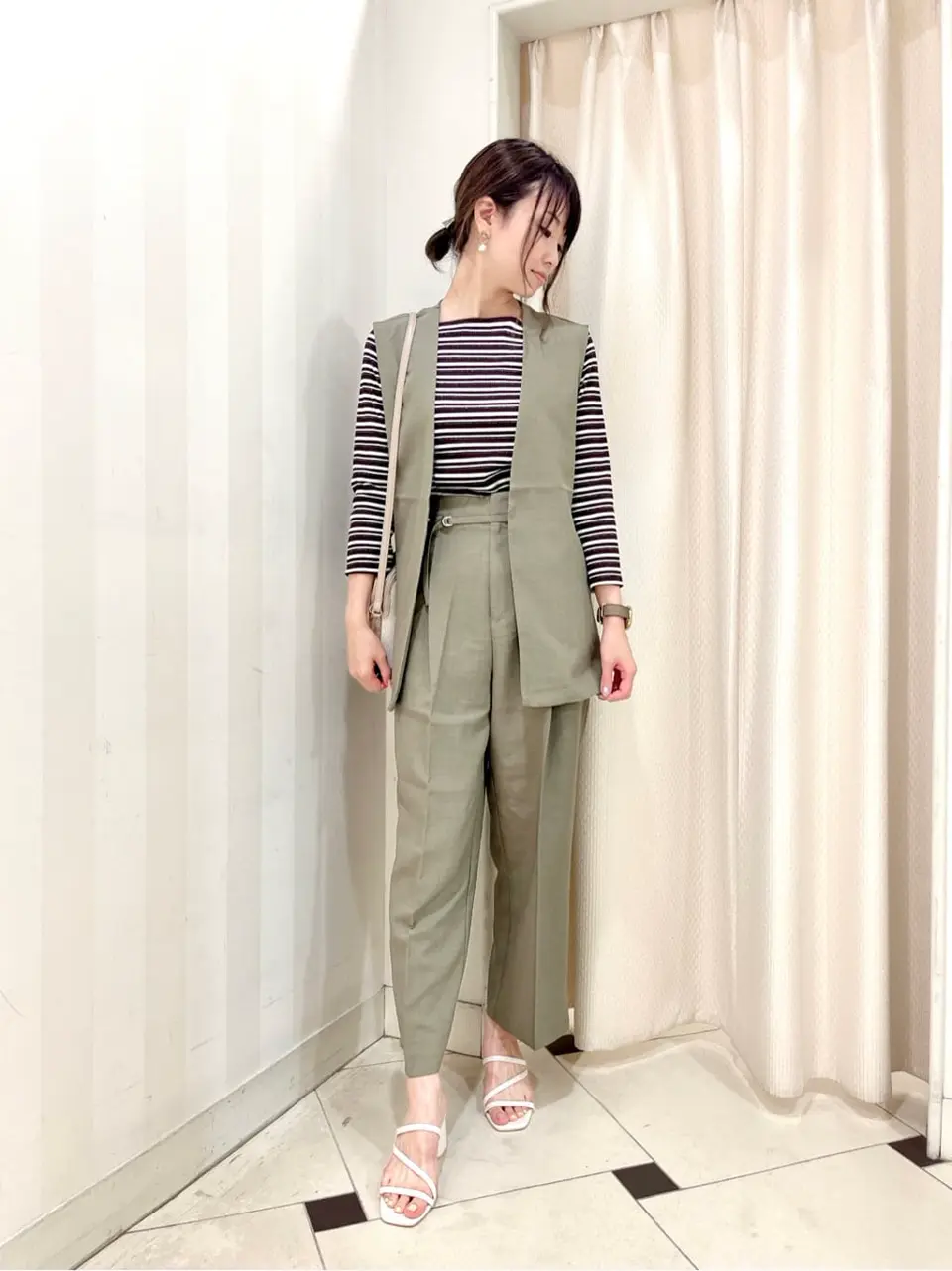 ANY SIS 金井 コーディネート画像