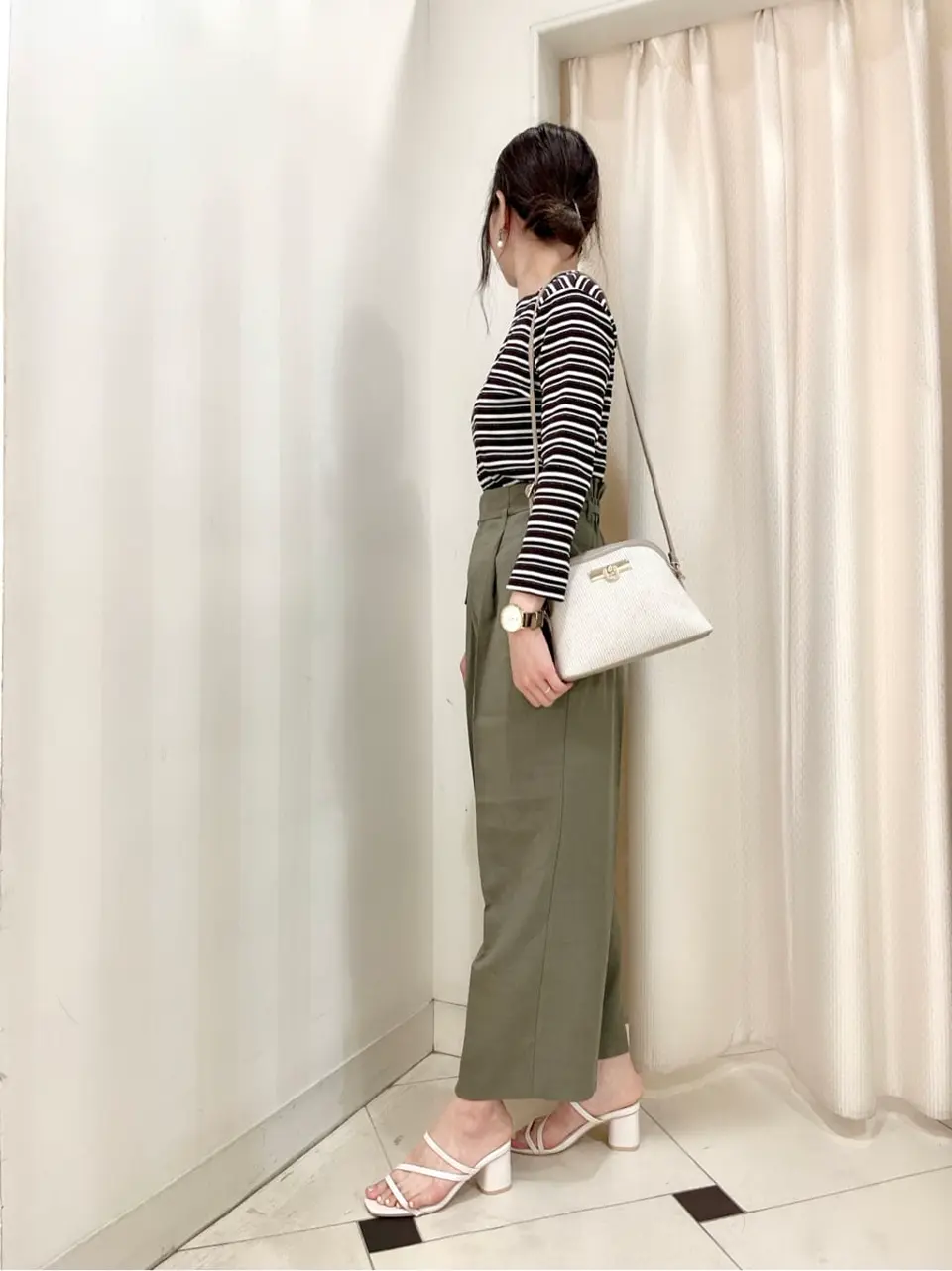 ANY SIS 金井 コーディネート画像