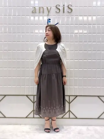 ANY SIS 中山 コーディネート画像