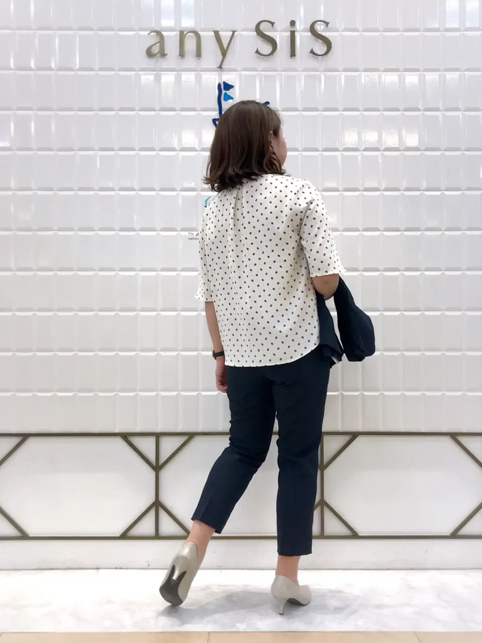 ANY SIS 中山 コーディネート画像
