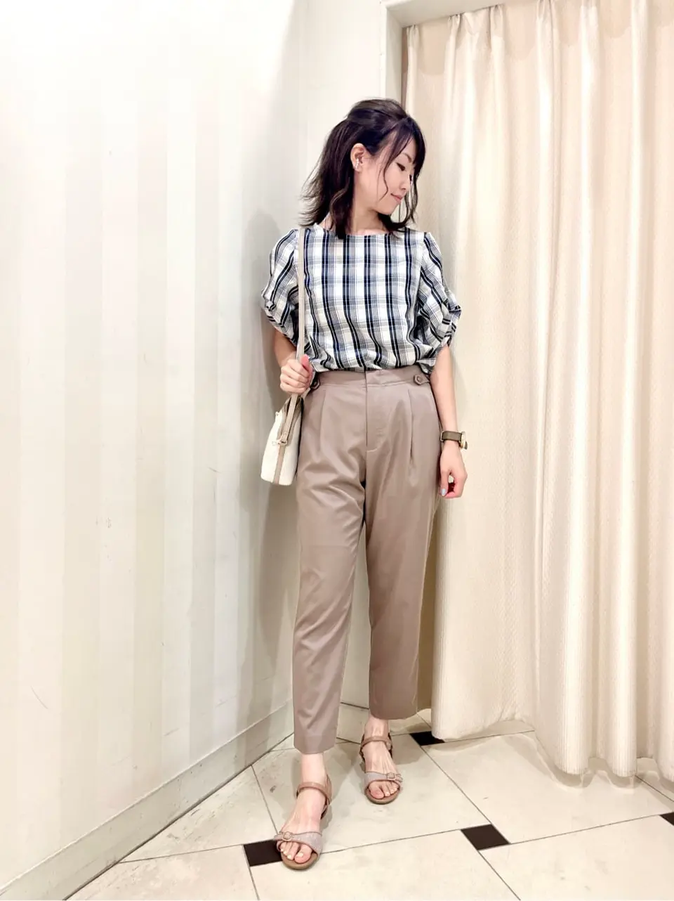  金井 コーディネート画像