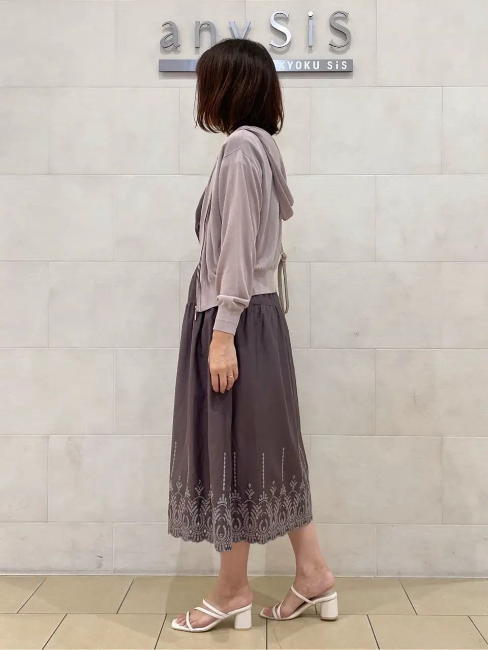 ANY SIS 道田 コーディネート画像