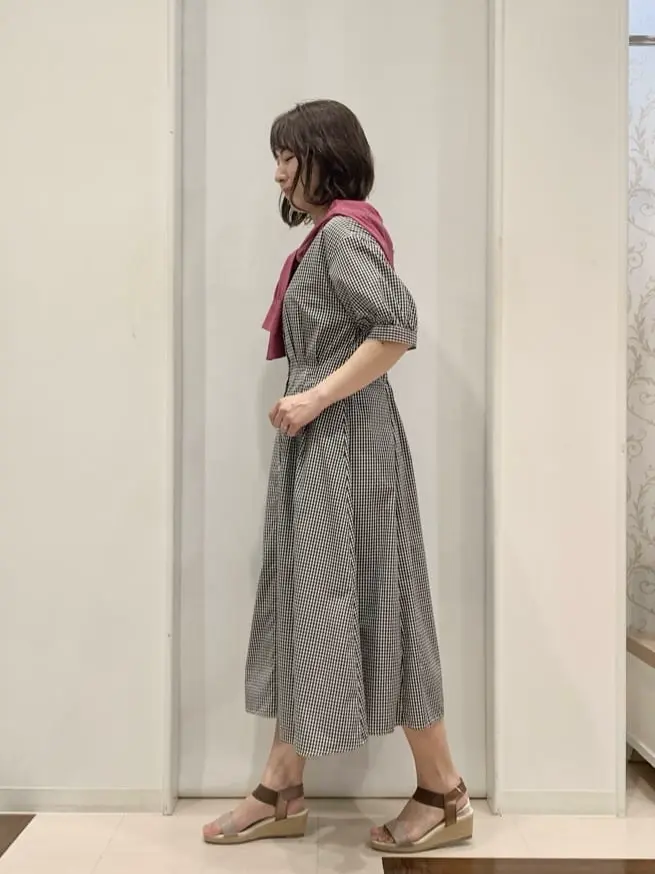 ANY SIS 横田 コーディネート画像