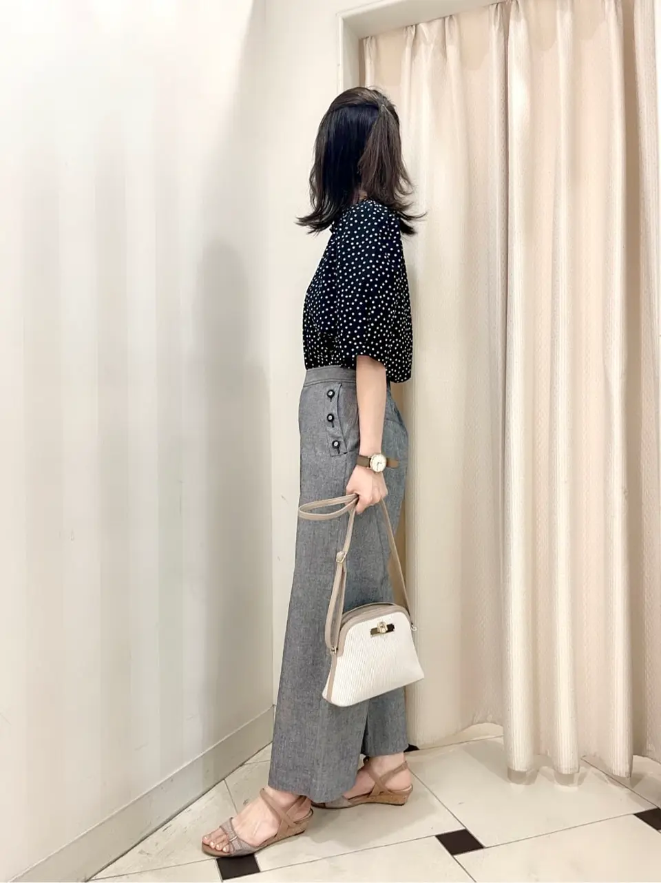 ANY SIS 金井 コーディネート画像