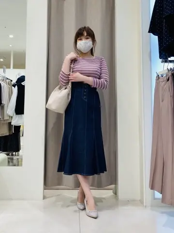 ANY SIS 川根　彩 コーディネート画像