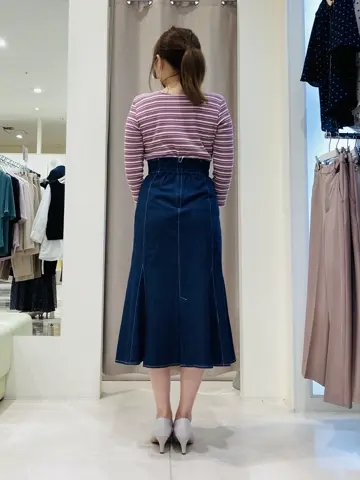 ANY SIS 川根　彩 コーディネート画像