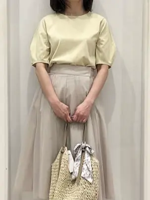 ANY SIS スタッフ コーディネート画像