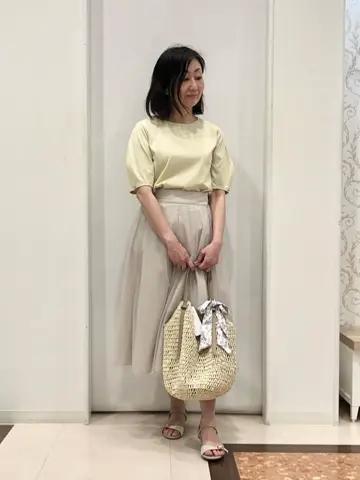 ANY SIS スタッフ コーディネート画像