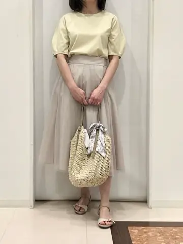 ANY SIS スタッフ コーディネート画像