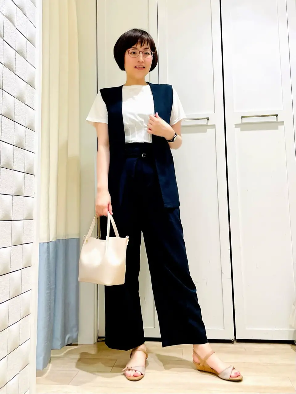 ANY SIS スタッフ コーディネート画像