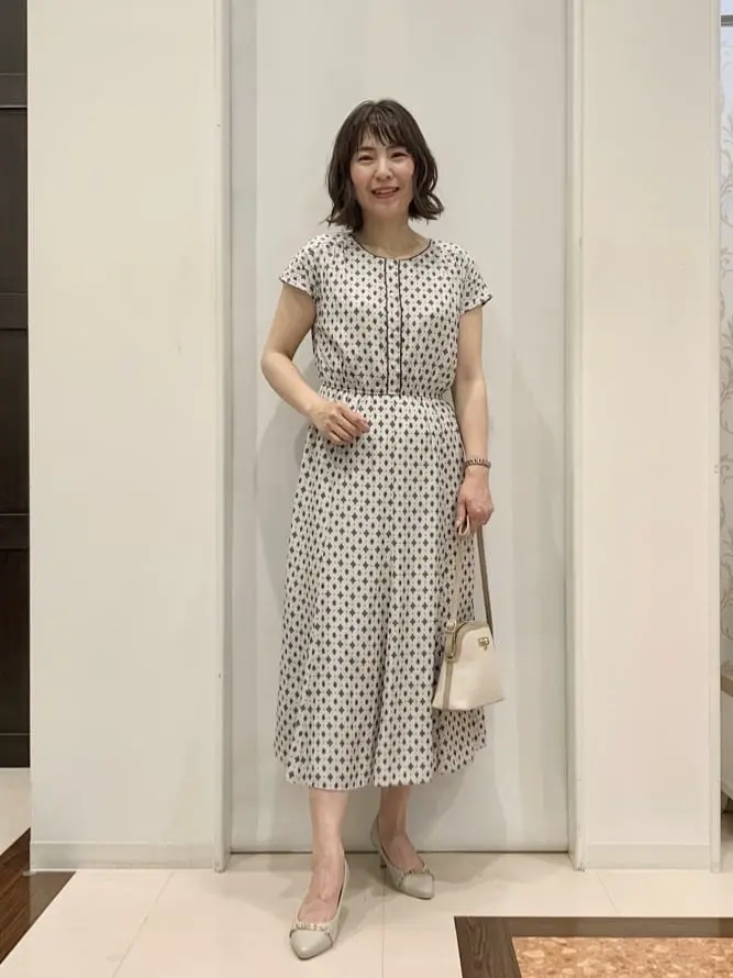 ANY SIS 横田 コーディネート画像