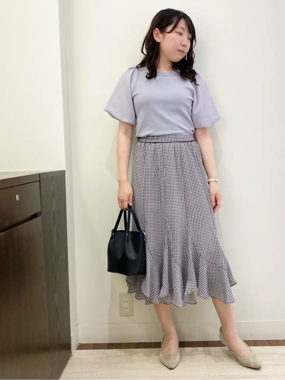 ANY SIS スタッフ コーディネート画像