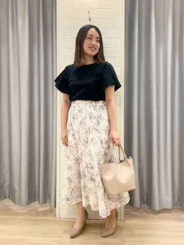 ANY SIS 丸岡 コーディネート画像