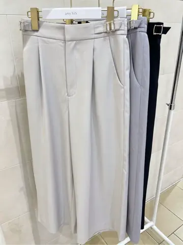 ANY SIS 髙橋 コーディネート画像