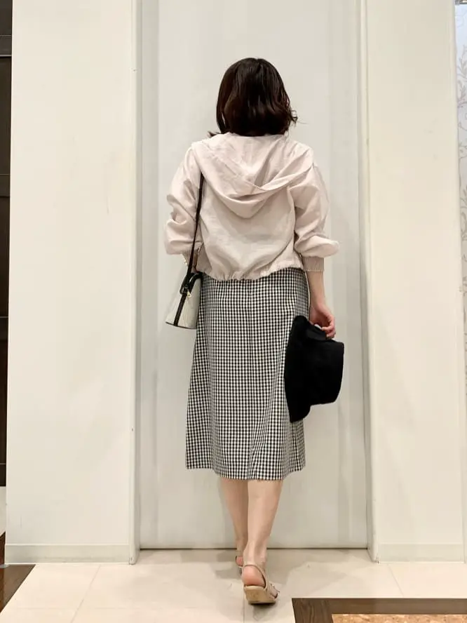 ANY SIS 横田 コーディネート画像