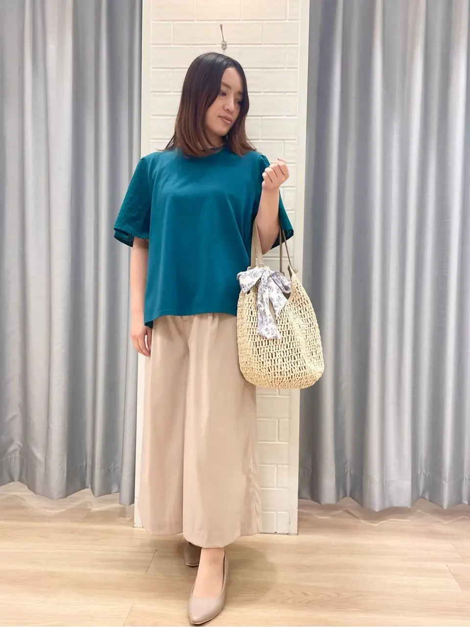 ANY SIS 丸岡 コーディネート画像