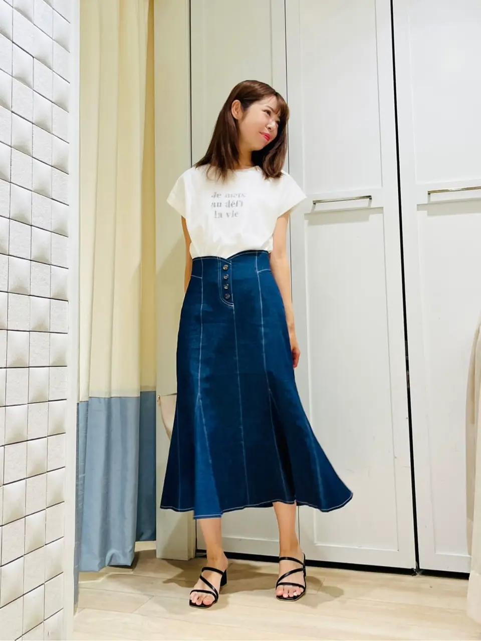 ANY SIS スタッフ コーディネート画像