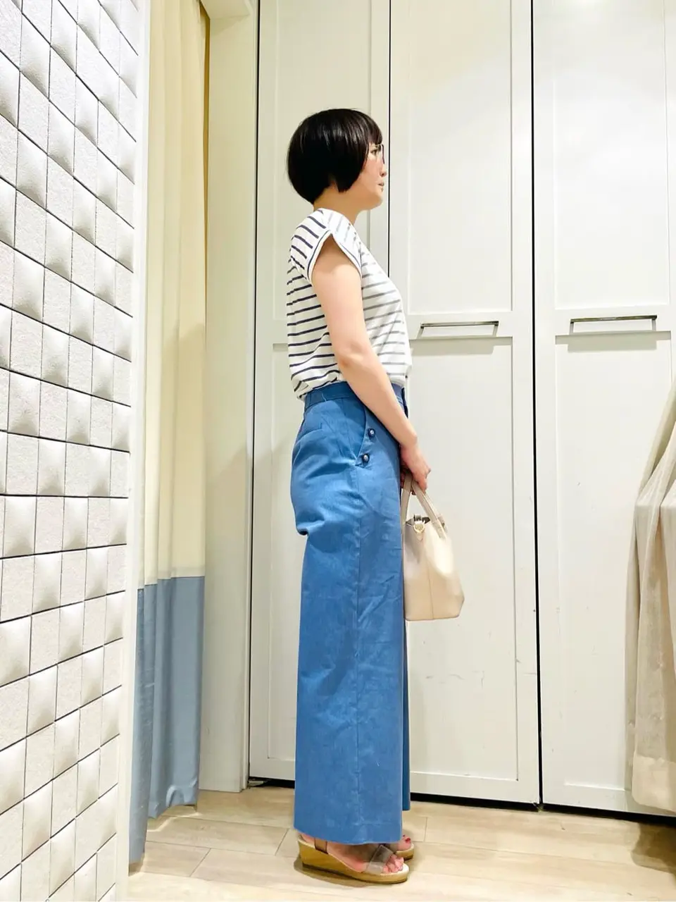 ANY SIS スタッフ コーディネート画像