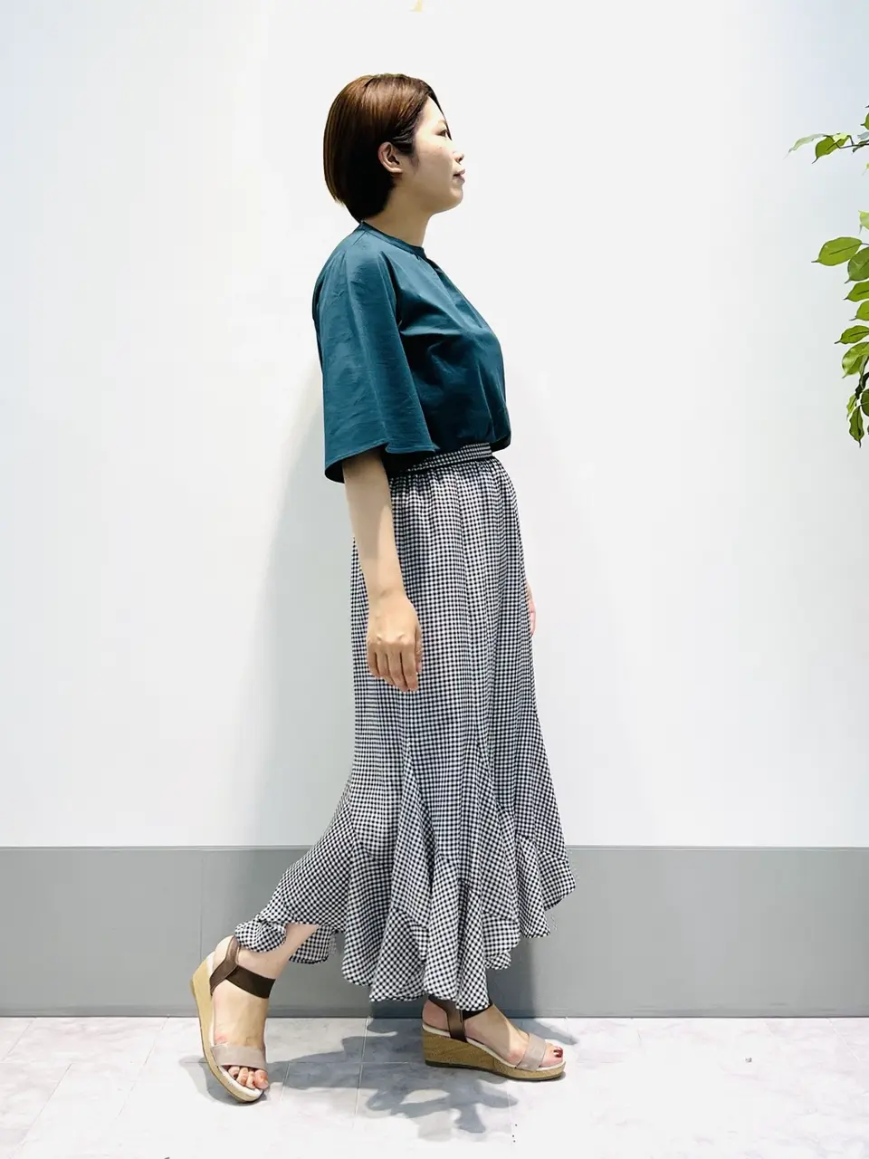 ANY SIS 岡本 コーディネート画像