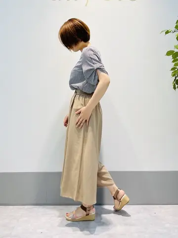 ANY SIS 岡本 コーディネート画像