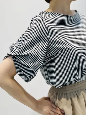 ANY SIS 岡本 コーディネート画像