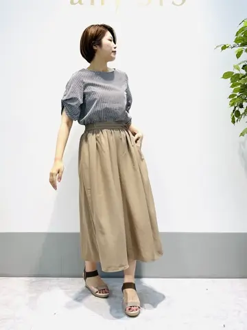 ANY SIS 岡本 コーディネート画像