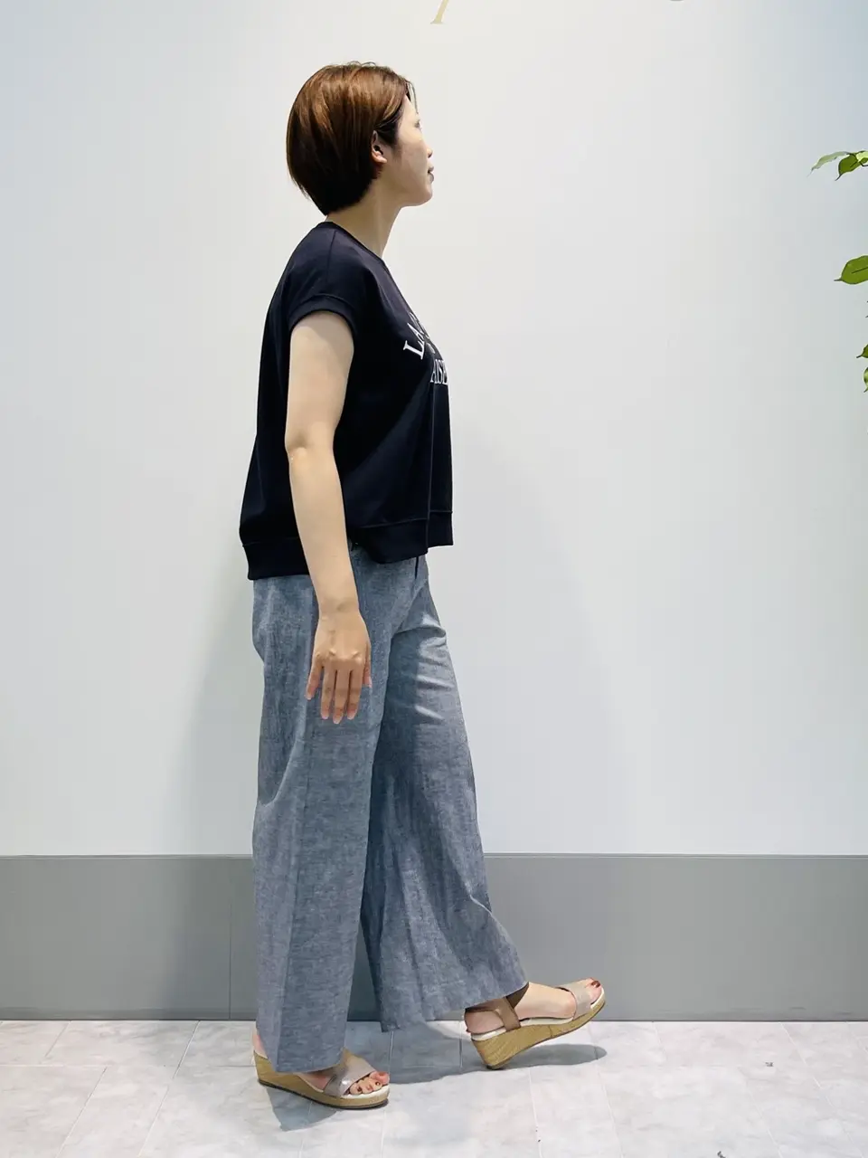 ANY SIS 岡本 コーディネート画像