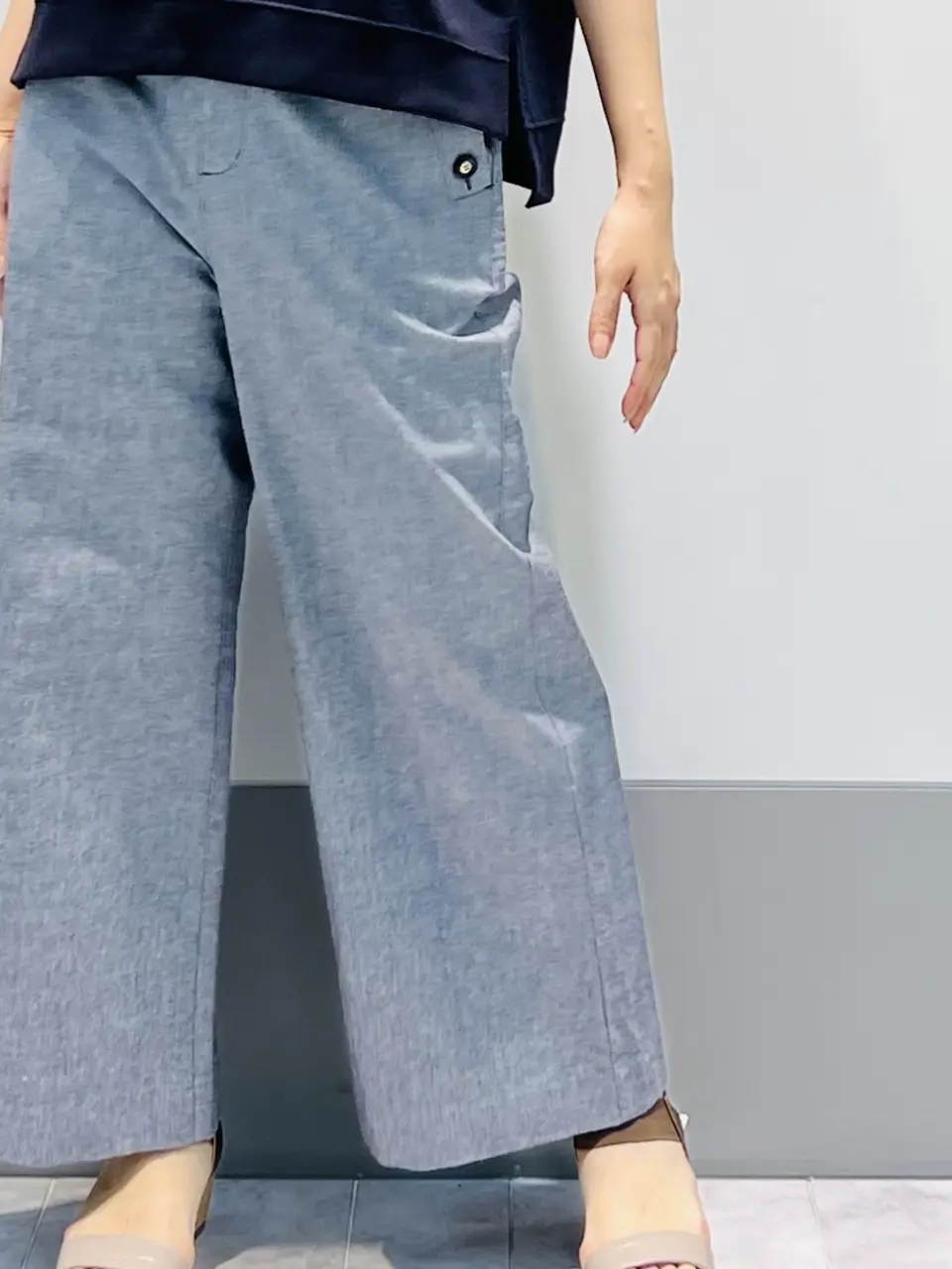 ANY SIS 岡本 コーディネート画像