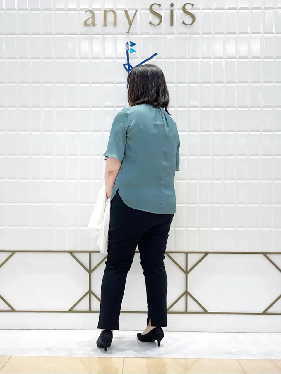 ANY SIS 西田 コーディネート画像