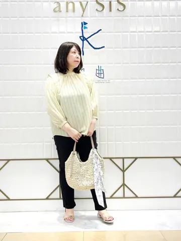 ANY SIS 西田 コーディネート画像