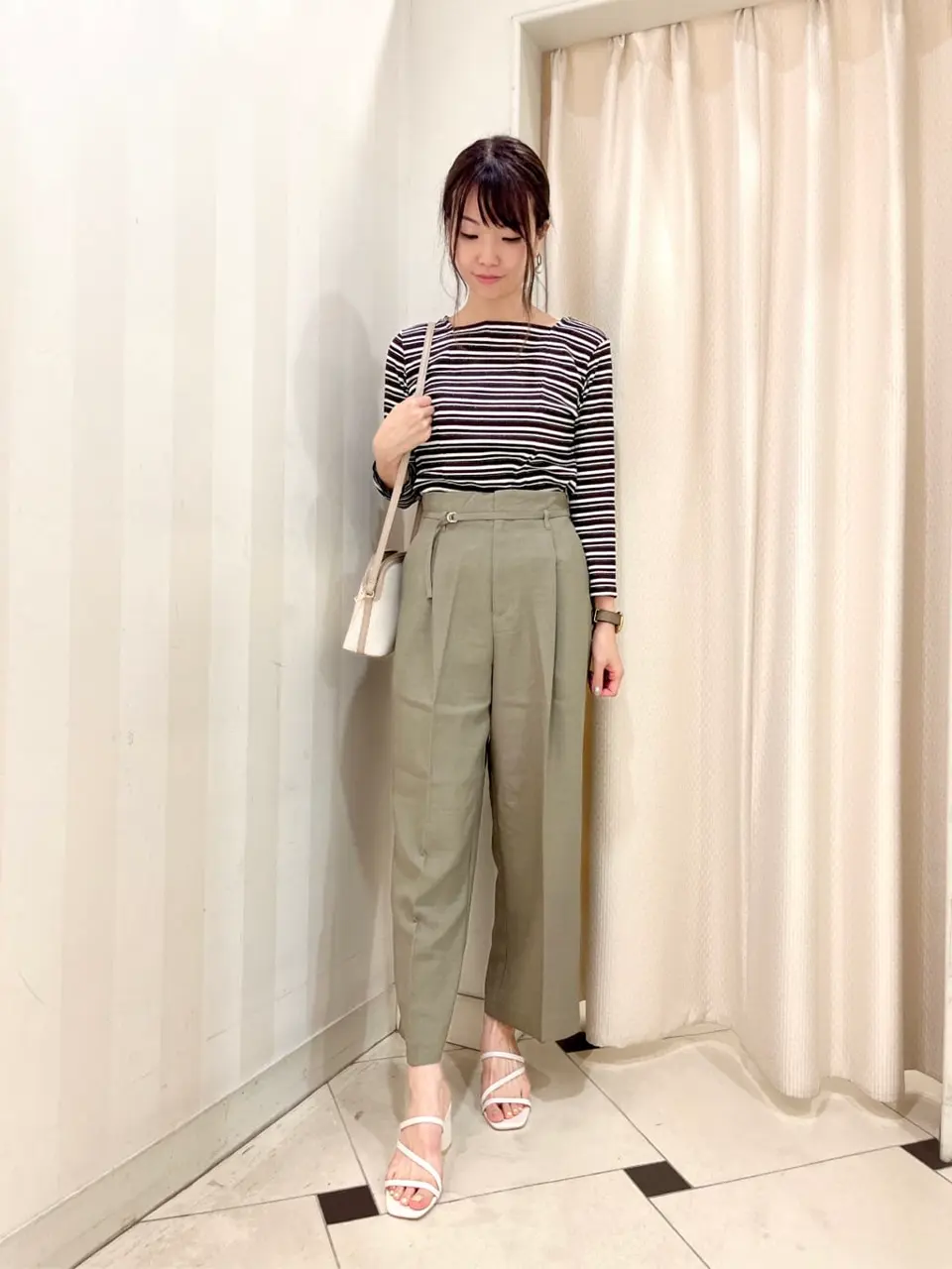  金井 コーディネート画像