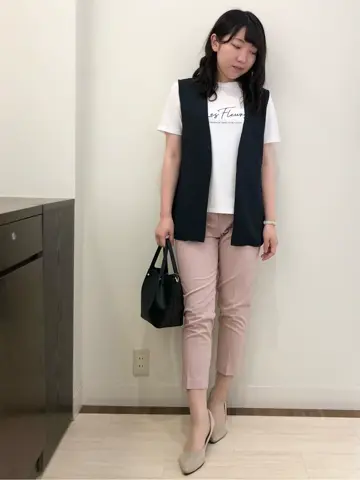 ANY SIS スタッフ コーディネート画像