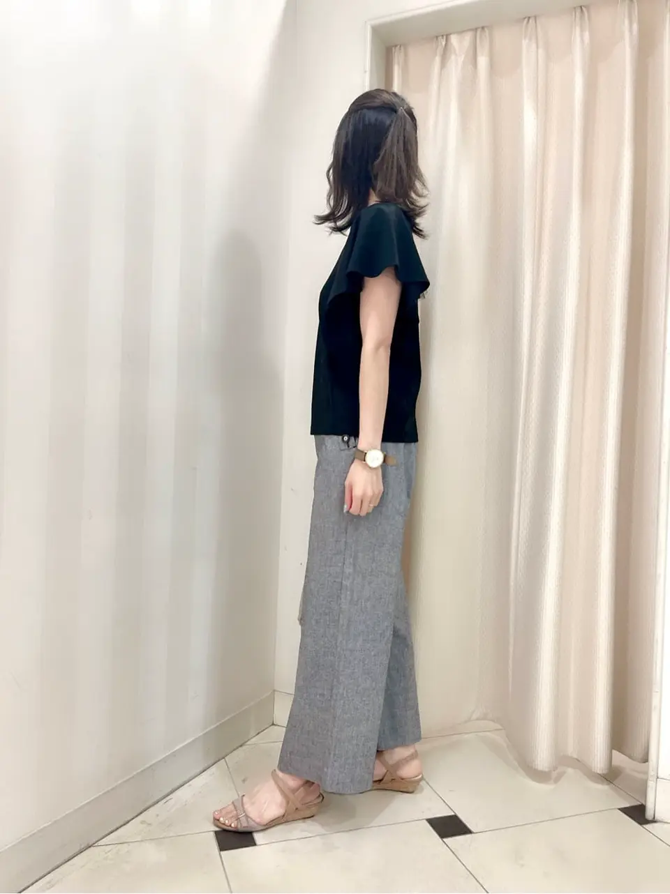 ANY SIS 金井 コーディネート画像