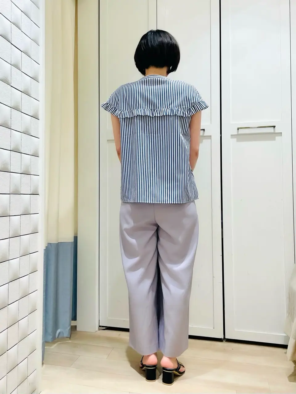 ANY SIS スタッフ コーディネート画像