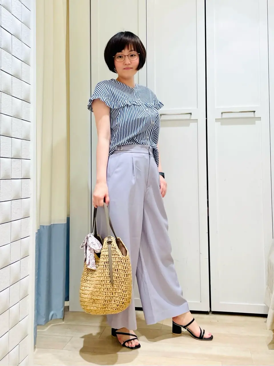 ANY SIS スタッフ コーディネート画像