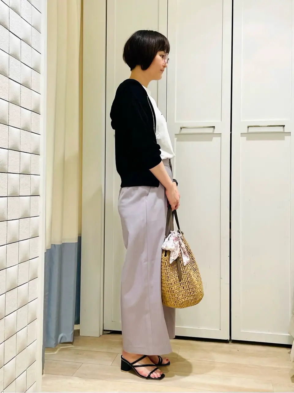 ANY SIS スタッフ コーディネート画像