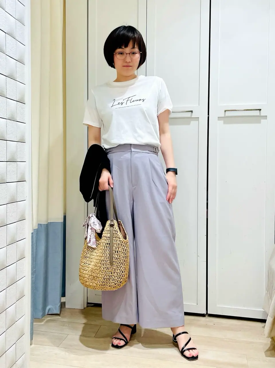 ANY SIS スタッフ コーディネート画像