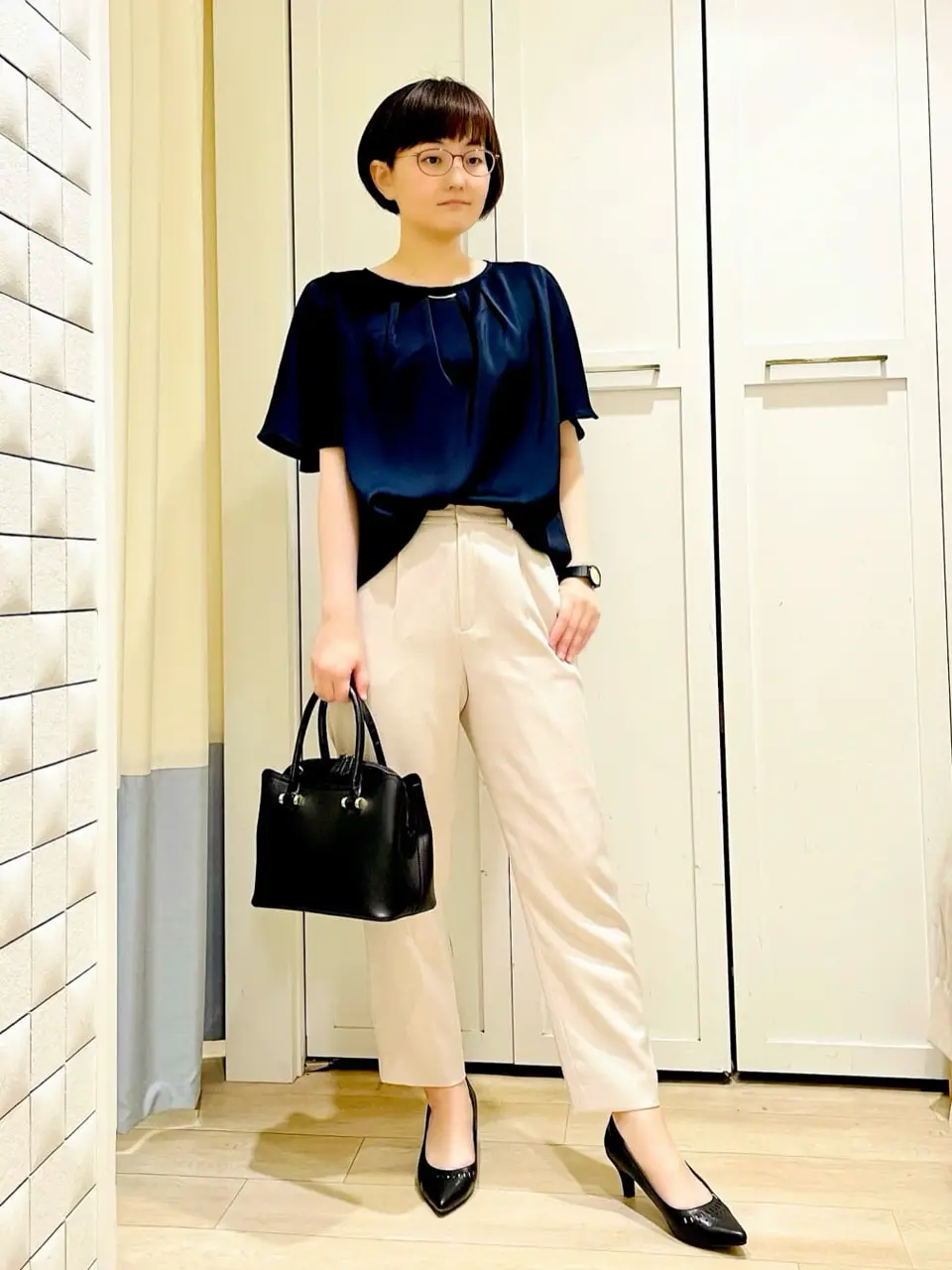 ANY SIS スタッフ コーディネート画像