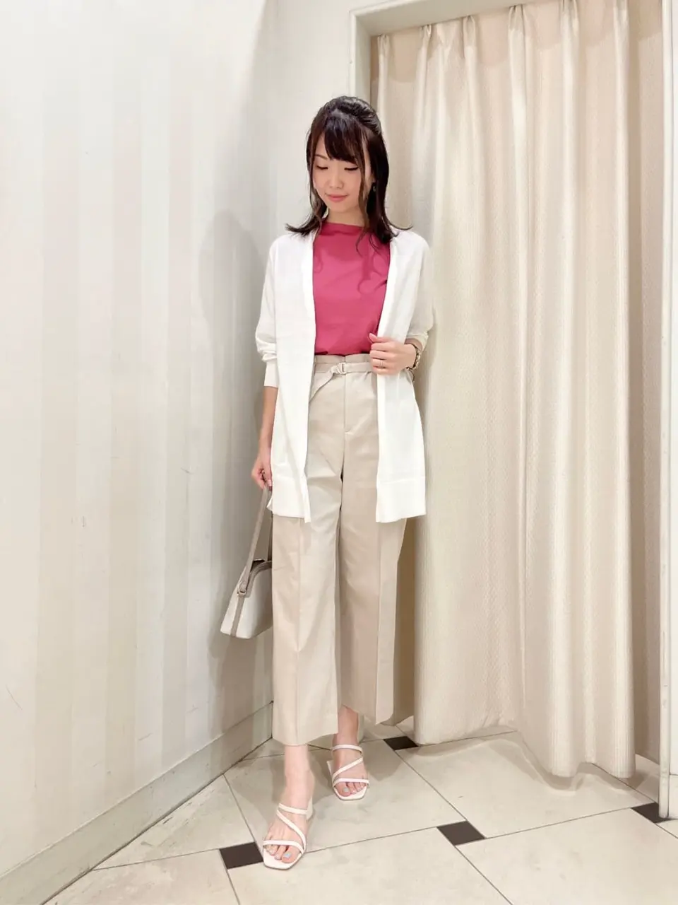  金井 コーディネート画像