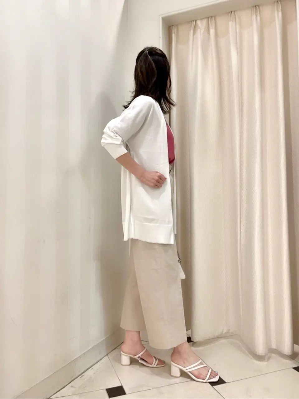 ANY SIS 金井 コーディネート画像