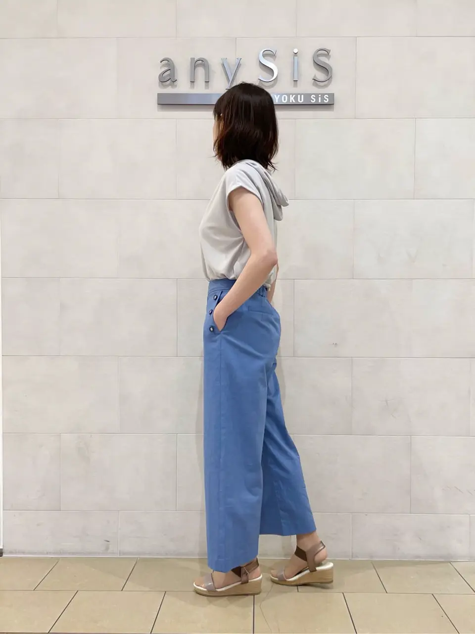 ANY SIS 髙橋 コーディネート画像