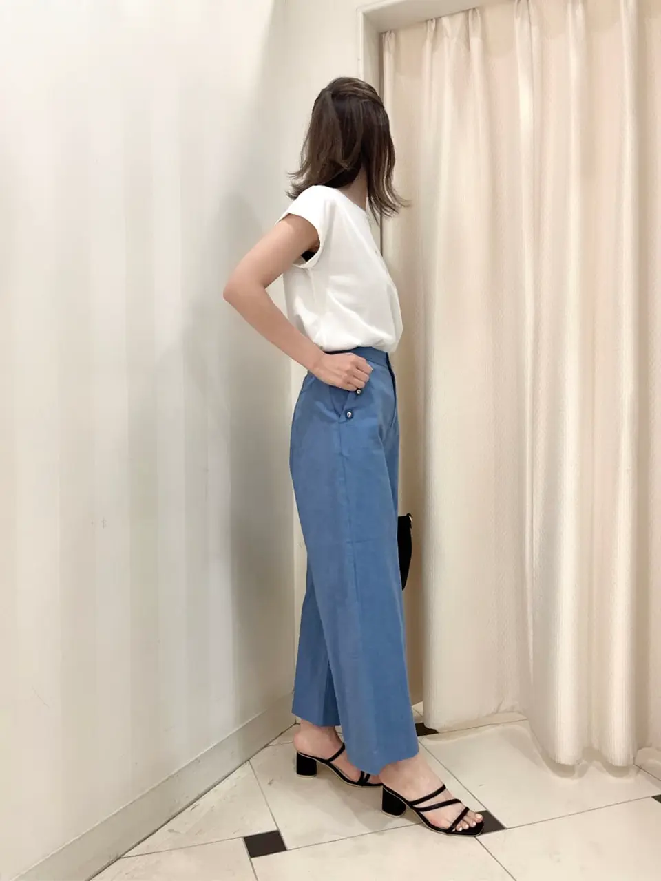 ANY SIS 金井 コーディネート画像