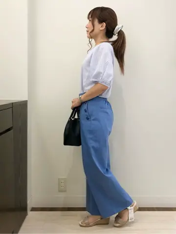 ANY SIS スタッフ コーディネート画像